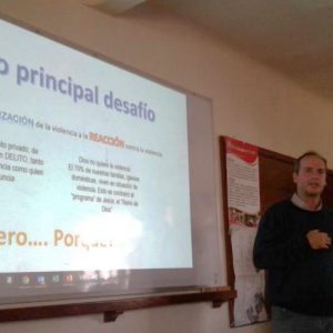 Favoreciendo la reflexión como Iglesia en la Vicaría de Sacaba ante la violencia contra la mujer en el contexto intrafamiliar Favoreciendo la reflexión como Iglesia en la Vicaría de Sacaba ante la violencia contra la mujer en el contexto intrafamiliar