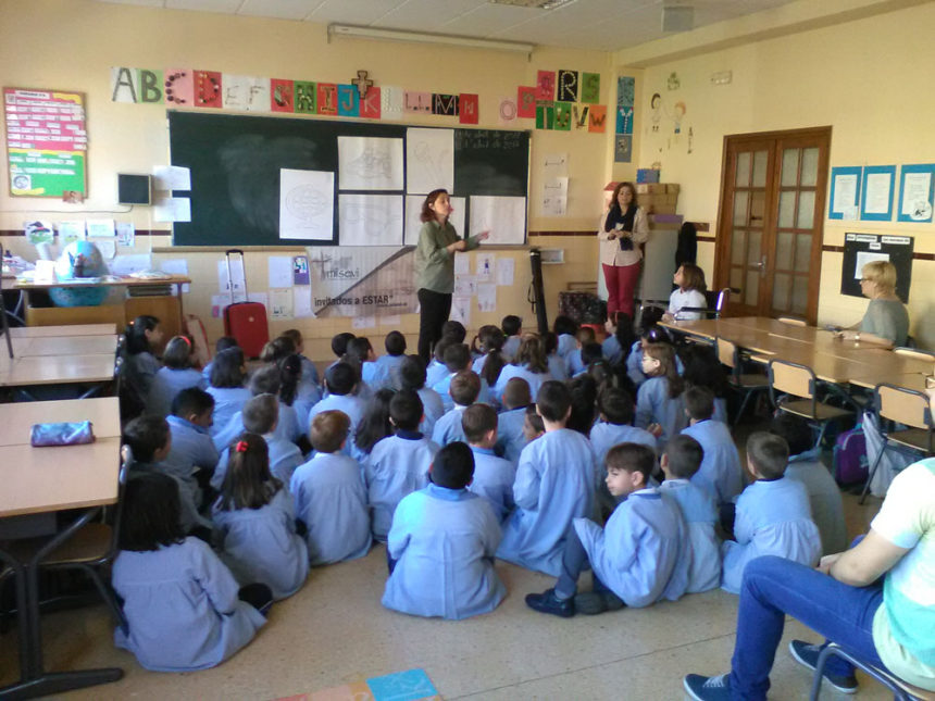 UNA MALETA, MUCHA ILUSIÓN Y «DALE LA VUELTA AL MUNDO» UNA MALETA, MUCHA ILUSIÓN Y «DALE LA VUELTA AL MUNDO»