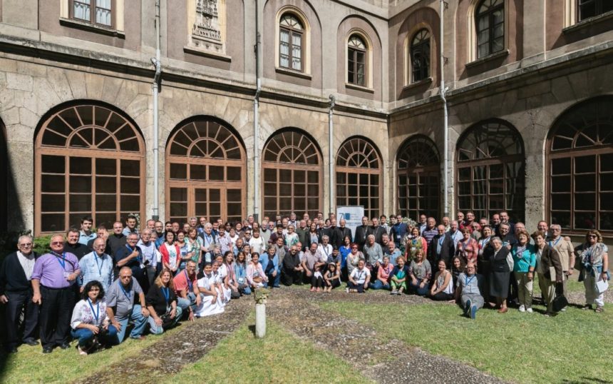 71ª Semana de Misionología de Burgos: Misión y redes. 71ª Semana de Misionología de Burgos: Misión y redes.